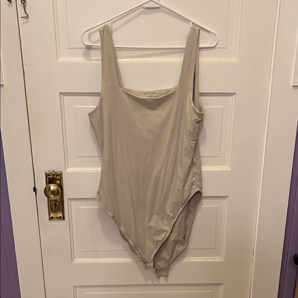Old Navy Cream Bodysuit.